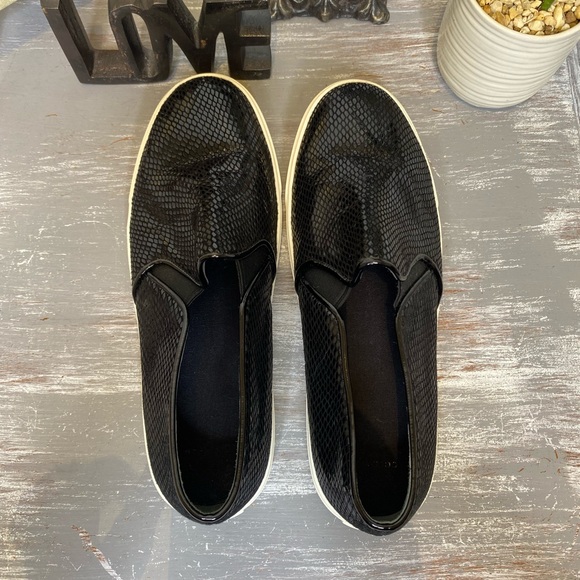 Cole Haan Jennica Black slip on sneakers 8.5B - Picture 9 of 12